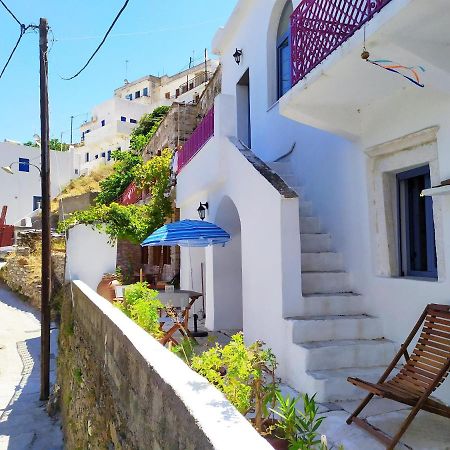 Traditional Family House, Ground Floor With Yard Koronos Exterior foto